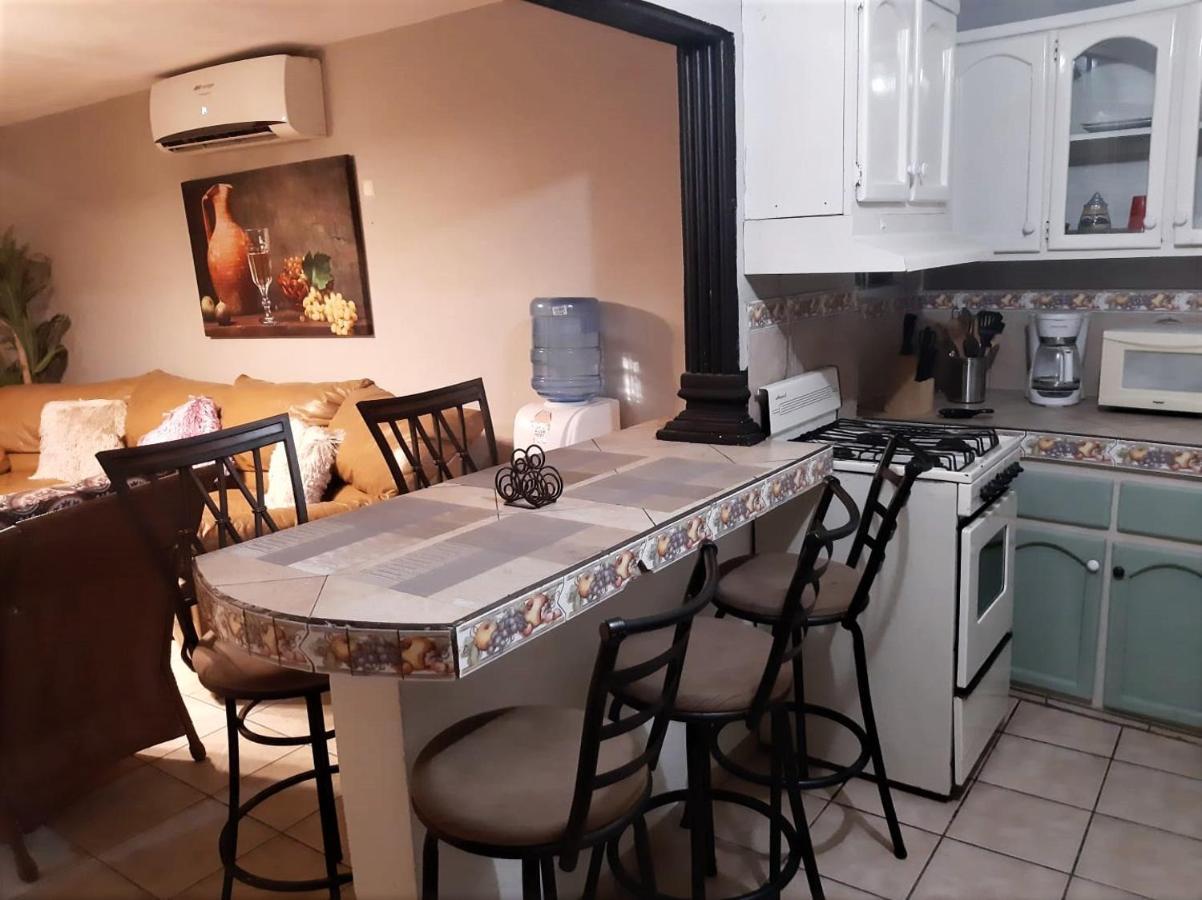La Casita Del Malecon. Villa Puerto Peñasco Esterno foto